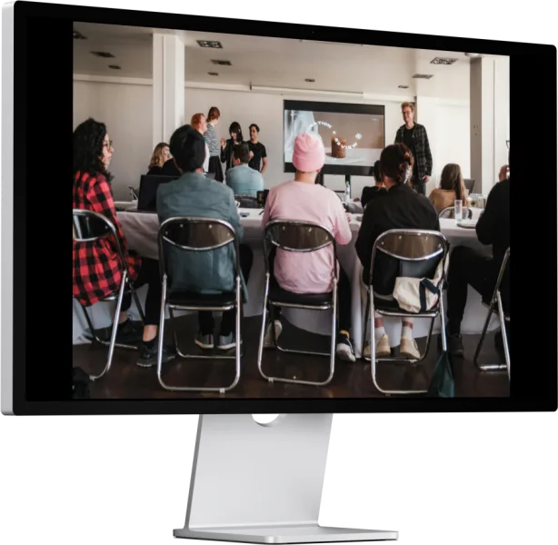 Fotografía de un evento que encaja con la coordinación de eventos online y presenciales